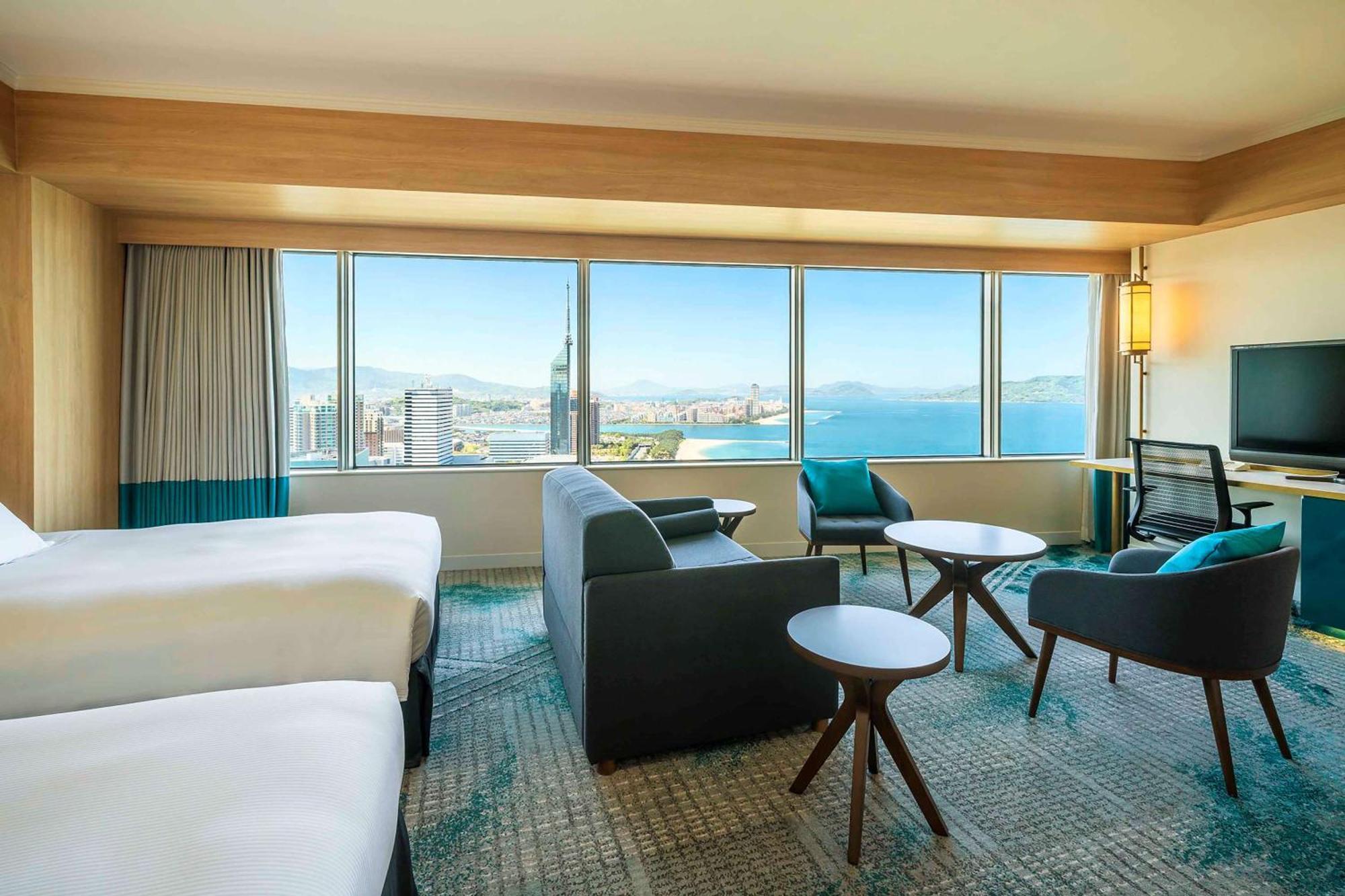 Hilton Fukuoka Sea Hawk Hotel Exterior photo